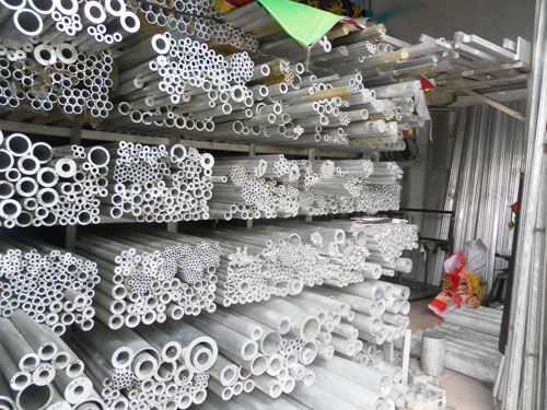 鐵合金批發(fā)與供應(yīng) 以硅鐵粒為例，探索郵編商務(wù)網(wǎng)的價(jià)值